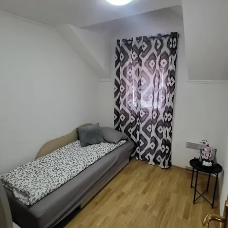 Oaza Mira * Kobiljaca